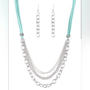 Free Roamer Blue Necklace